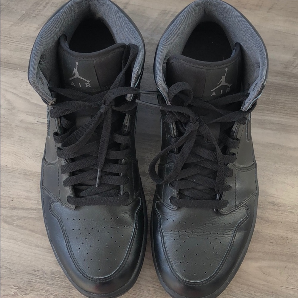 Nike Air Jordan 1 Mid